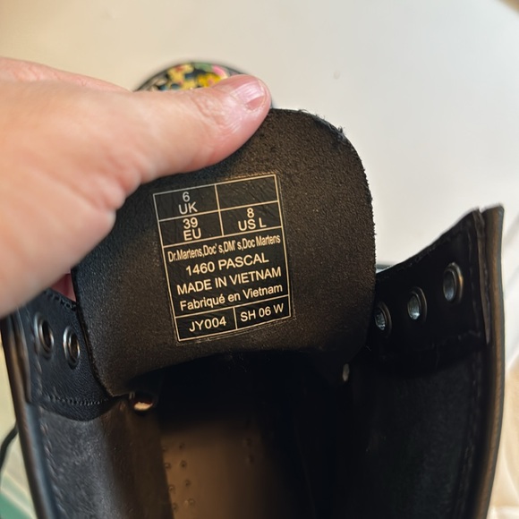 Floral Doc Martens. Like new. - Picture 5 of 5